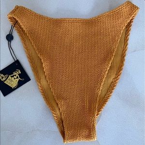 Skater x Salty Blonde Kelly Bottom in Sunshine